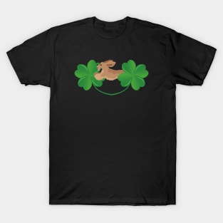 American Cocker Spaniel Dog with Cloverleaf T-Shirt